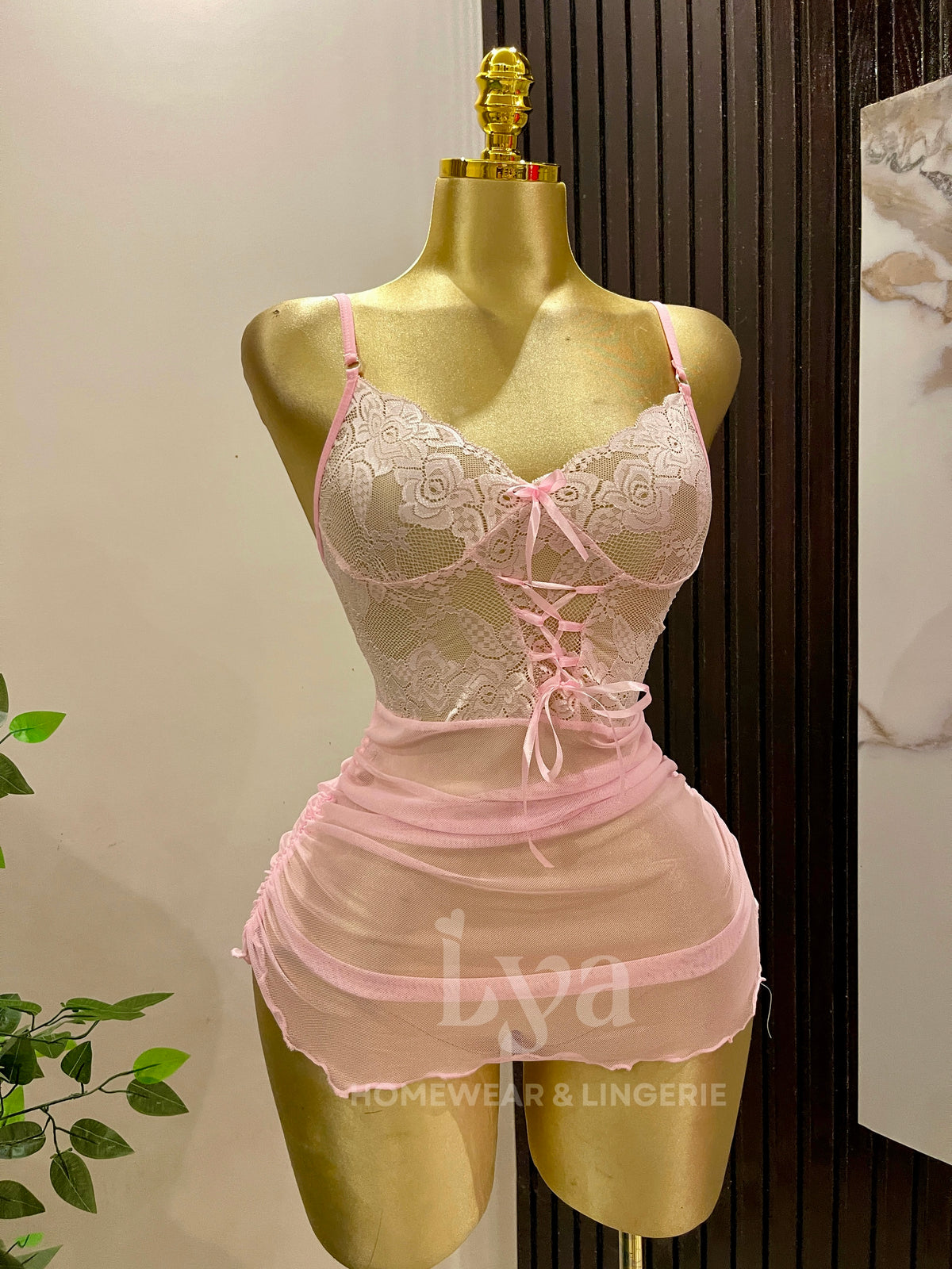 Rosé Lace Set