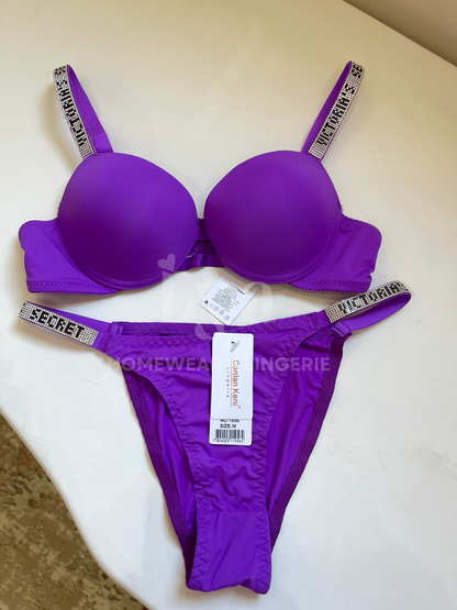 VICTORIA'S SECRET SET