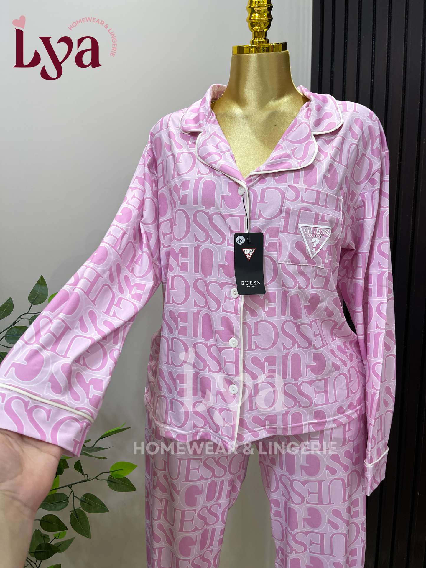 GUESS pj
