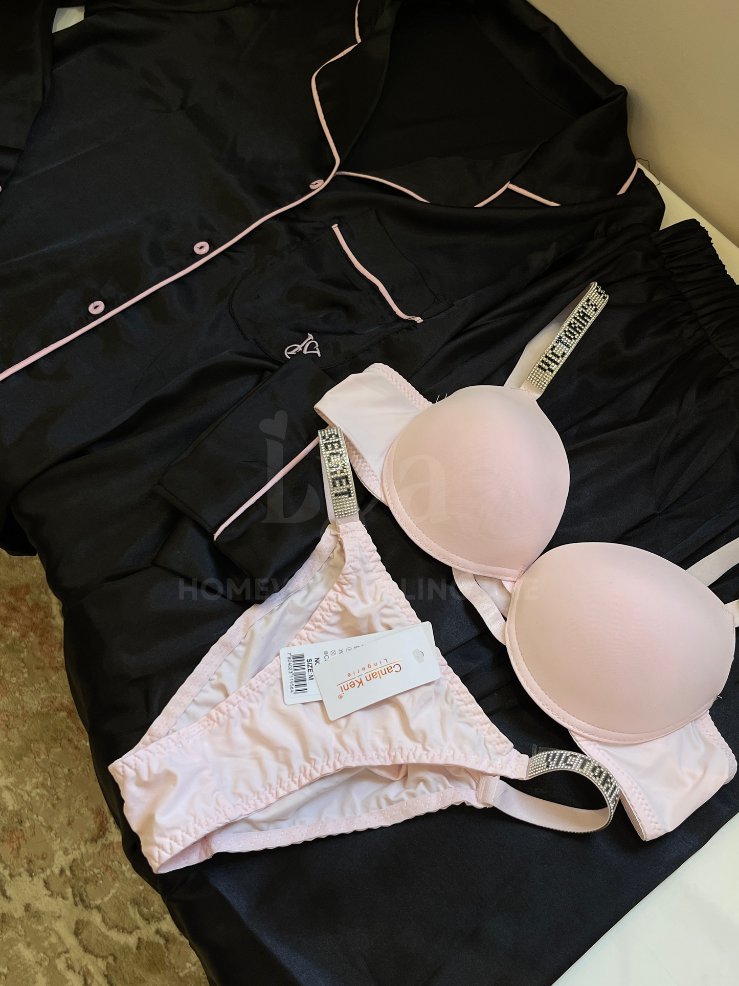 VICTORIA'S SECRET
