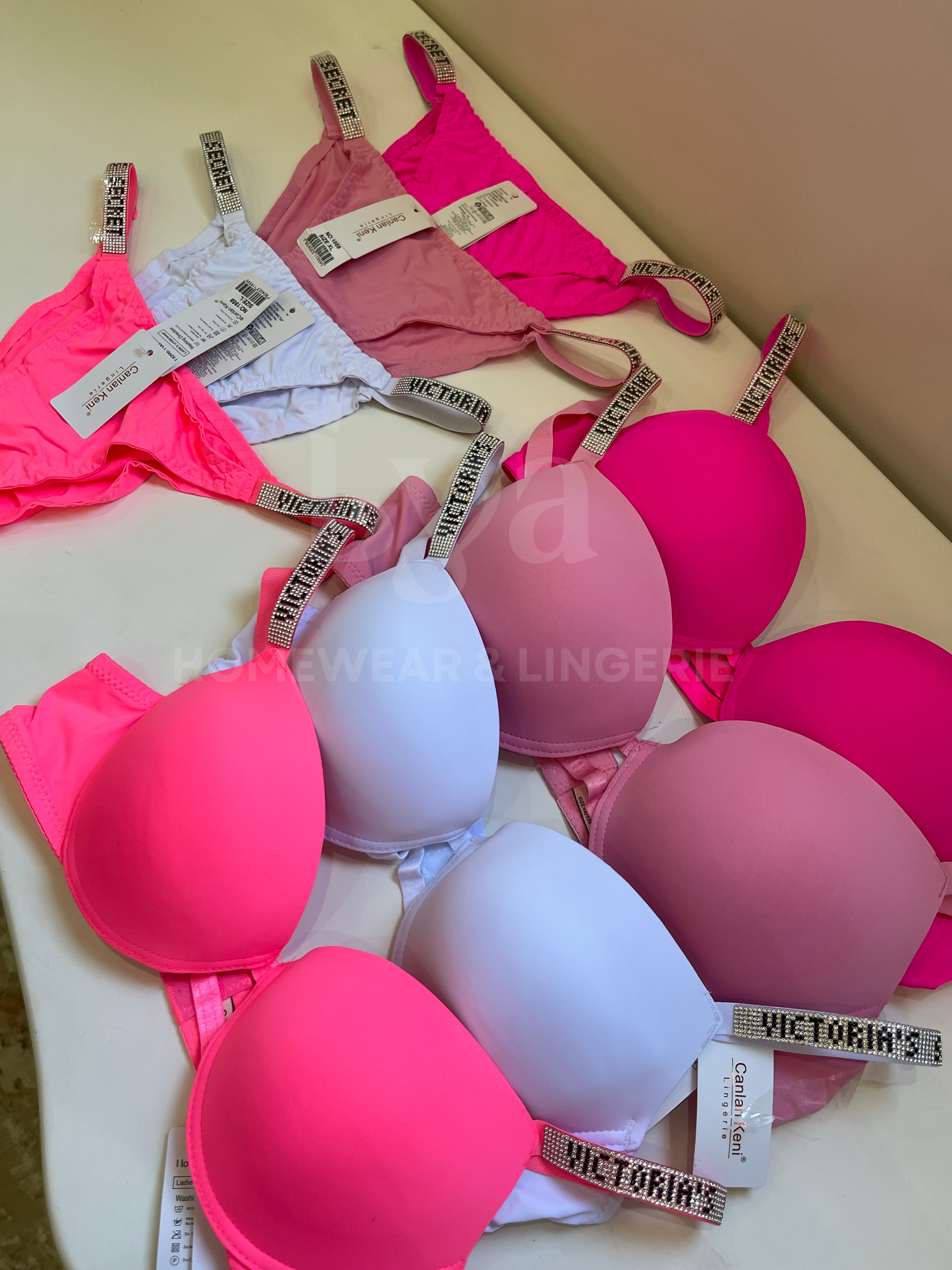 VICTORIA'S SECRET SET