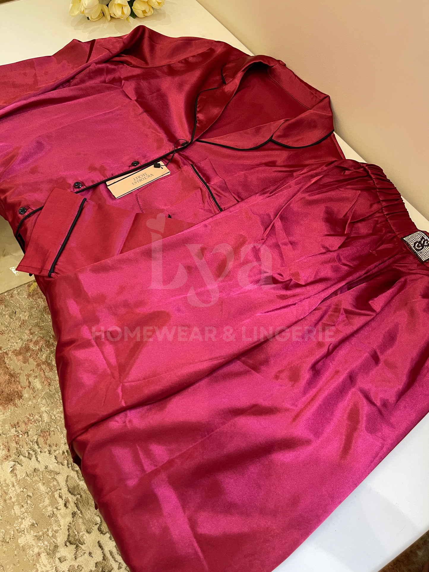 VICTORIA'S SECRET