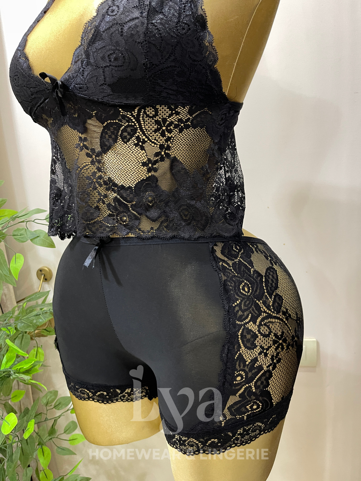 Lingerie set
